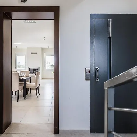Μodern Apartment With Big Garden Epanomi Exterior photo